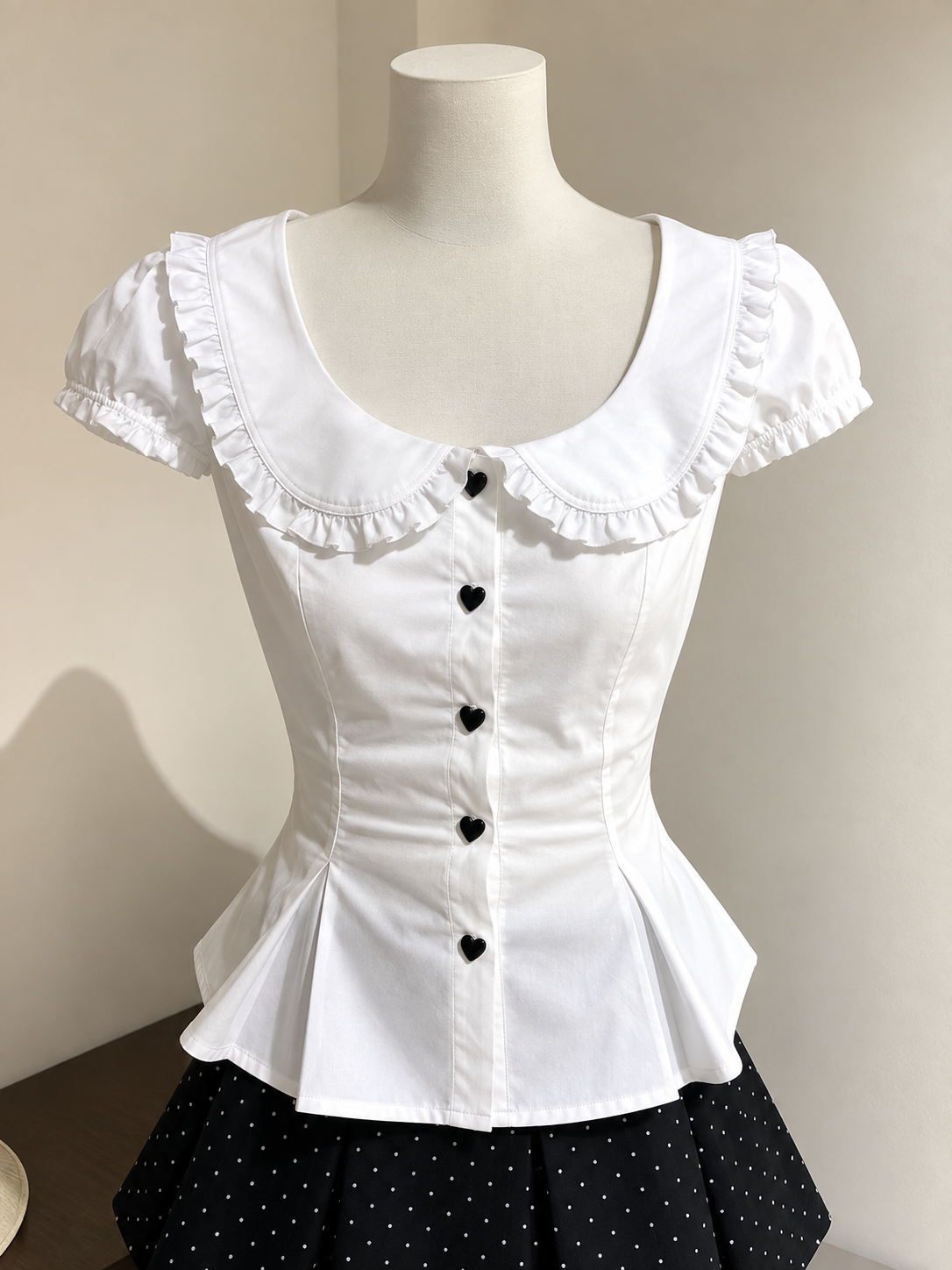 Sweetheart Puff Sleeve Blouse