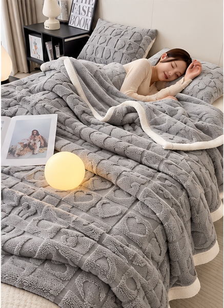 Warm Heart Plush Blanket