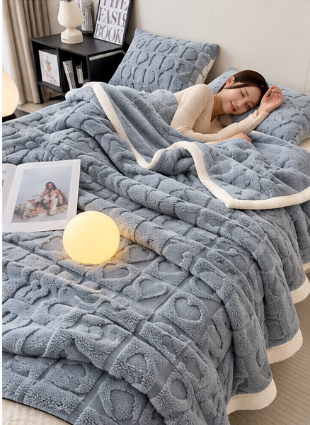 Warm Heart Plush Blanket